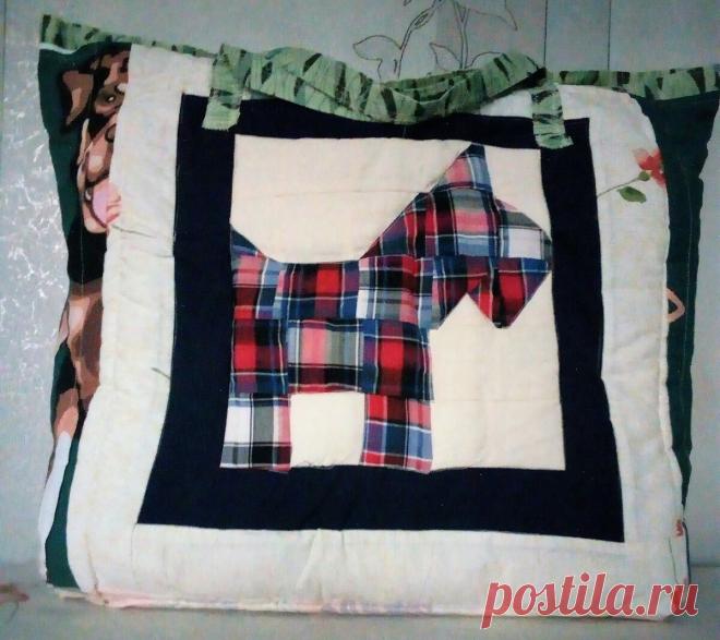 Даже из испорченных блоков что-то может получиться. У меня вышла сумка-чехол для детского одеяла | Лоскуток к лоскутку | Яндекс Дзен