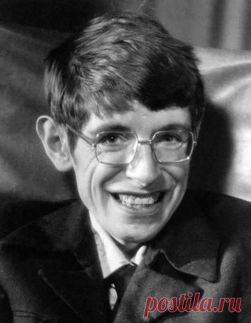 «Моя цель очень проста: я хочу понимать Вселенную, почему она устроена так, как устроена, и зачем мы здесь». Стивен Хокинг (1942-2018).