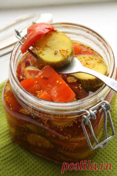 МАРИНОВАННЫЕ ПЕРЦЫ И ЦУККИНИ