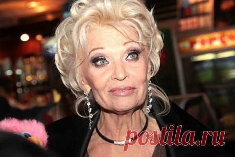 Стоит ли ярко краситься в 60-80 лет: на примере Светланы Светличной | О макияже СмиКорина | Яндекс Дзен