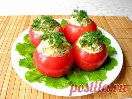 ​Помидоры, фаршированные сыром и чесноком