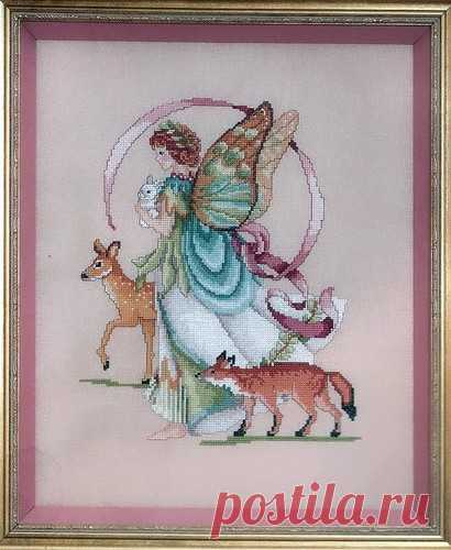 Ангелы ...вышитые крестиком ... от American School of Needlework