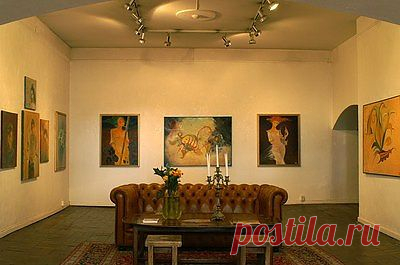 FRAMSIDA - www.dimitriart.se


Фотография выставки картин Димитрия Жукова в галерее
"Gummeson" Стокгольм 2008