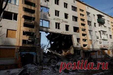 Британский наемник рассказал о невероятно хороших артатаках ВС России на Украине. Воюющий на стороне Украины 38-летний британский наемник Кристофер Перриман рассказал о «невероятно хорошей» работе российской артиллерии на Украине. По словам снайпера с 16-летним опытом службы в королевских войсках, нет ничего хуже, чем пережидать артатаки Вооруженных сил России.