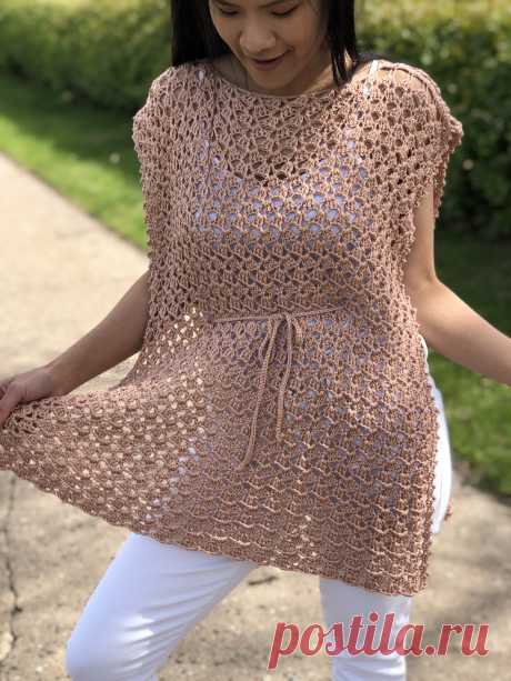Crochet Poncho Summer Top Pattern and Tutorial - KnitcroAddict Begginer freindly crochet summer poncho pattern (FREE PATTERN XS-XXL). Includes video tutorial to follow along at your own pace.