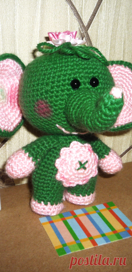 PDF Слонёнок Сонечка крючком. FREE crochet pattern; Аmigurumi animal patterns. Амигуруми схемы и описания на русском. Вязаные игрушки и поделки своими руками #amimore - слон, слонёнок, слоник, слоненок.