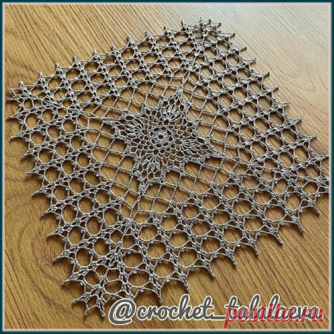 Салфетка. Автор @crochet_talalaeva