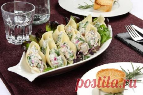 Фаршированные макароны ракушки с салатом – пошаговый рецепт с фото.