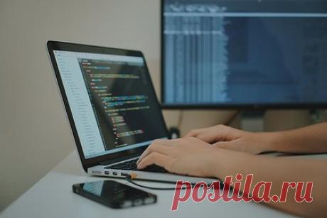 Спрос на разработчиков игр в России резко упал. По итогам первого полугодия 2023-го спрос на разработчиков компьютерных игр в России резко упал. Число вакансий снизилось до 4,3 тысячи (минус 38 процентов). При этом на одну размещенную вакансию приходится более 46 резюме. Эксперты объясняют это уходом разработчиков из России, нехваткой денег и контента в индустрии.