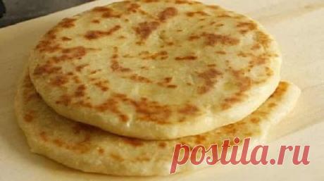 Быстрый пирог на сковороде «А-ля хачапури». — Жизнь под Лампой!