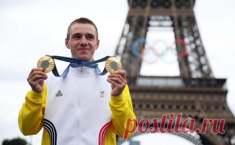 Двукратный олимпийский чемпион по велоспорту попал в ДТП с фургоном. Ремко Эвенепул во время тренировки врезался в дверь почтового фургона, которая открылась перед ним. Велосипед 24-летнего спортсмена сломался надвое, сам бельгиец серьезно не пострадал