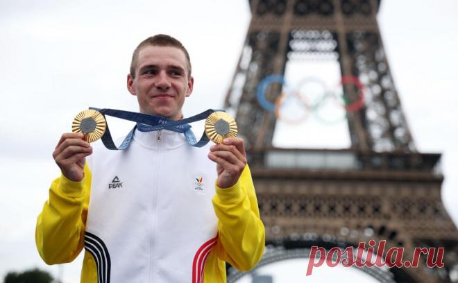 Двукратный олимпийский чемпион по велоспорту попал в ДТП с фургоном. Ремко Эвенепул во время тренировки врезался в дверь почтового фургона, которая открылась перед ним. Велосипед 24-летнего спортсмена сломался надвое, сам бельгиец серьезно не пострадал