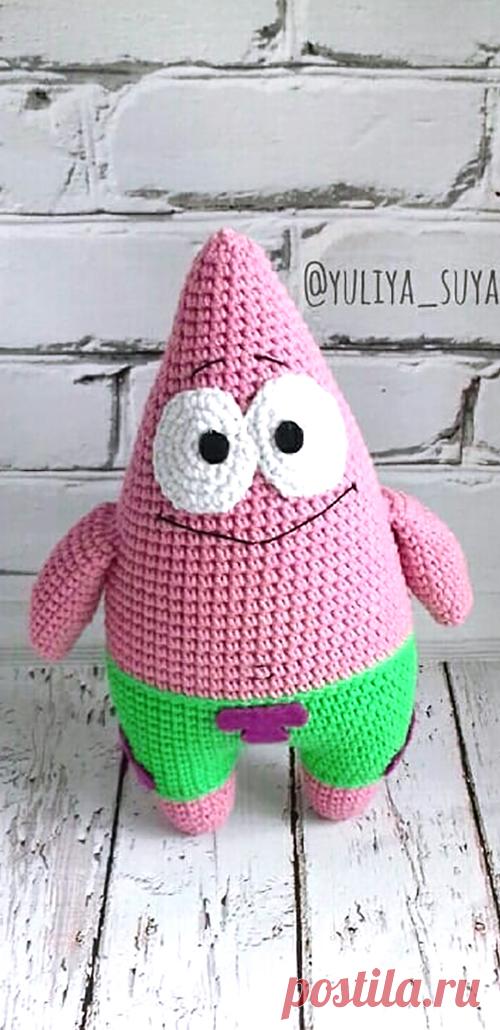 PDF Патрик Стар крючком. FREE crochet pattern; Аmigurumi doll patterns. Амигуруми схемы и описания на русском. Вязаные игрушки и поделки своими руками #amimore - Морская звезда Патрик из мультфильма Губка Боб Квадратные Штаны, Спанч Боб Сквэр Пэнтс.