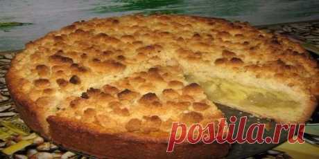 Царский яблочный пирог !Потрясающе вкусный пирог на песочном тесте с нежной яблочно-сливочной начинкой и с хрустящей посыпкой.По настоящему — царский! | Узнал сам - расскажи другому.