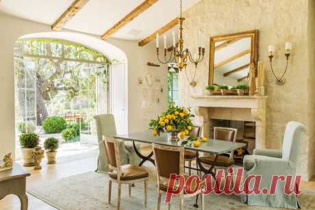 An Enchanting California Farmhouse with a Secret - 1stdibs Introspective