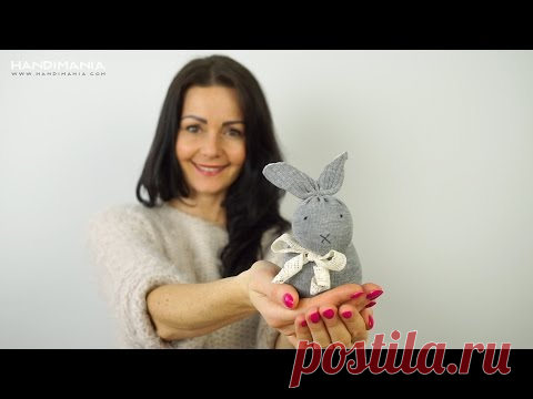 Прикольные зайки из носочков. видео мастер - класс