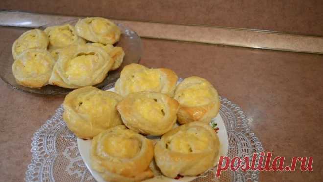 БУЛОЧКИ С КУРИЦЕЙ И СЫРОМ