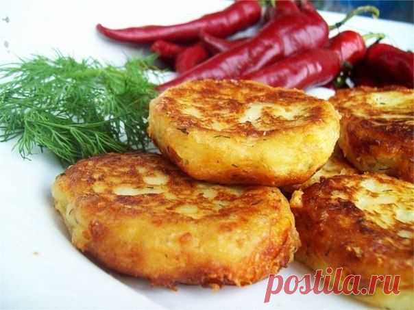Картофельные котлеты с сыром и укропом.