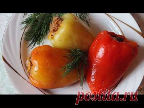 Болгарский перец, фаршированный мясом и рисом.