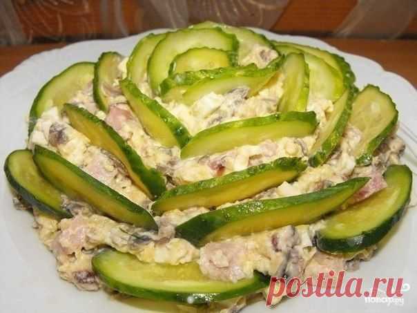 Салат "Изумрудный" - пошаговый кулинарный рецепт на Повар.ру
