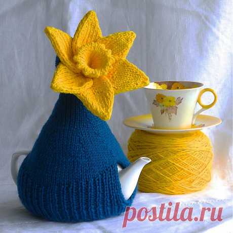 Ravelry: Australia's Biggest Morning Tea Official Daffodil Cosy pattern by Loani Prior