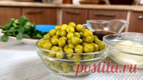 Беру пол банки ГОРОШКА и готовлю гениальный &quot;Бюджетный&quot; САЛАТ! Вкусный и простой рецепт!