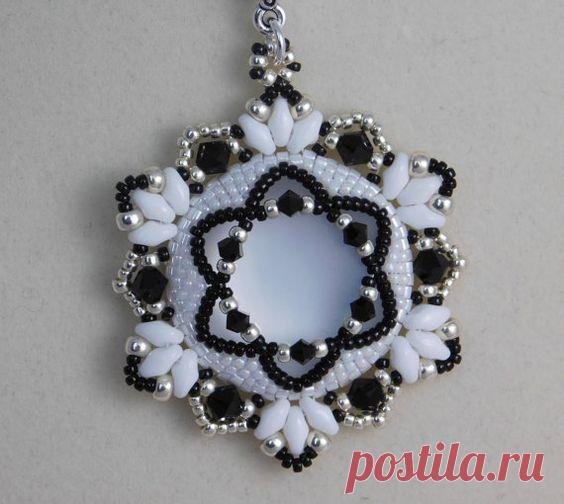 (15) Beading Tutorial, Jewelry Pendant, Pattern, Instructions, Beadweaving, Necklace, Beaded, Lunasoft Cabochon, Swarovski, PDF, Super Duo