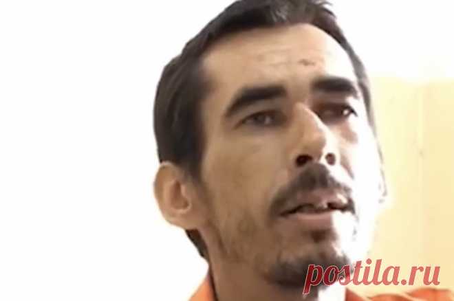 В 45 стал стариком. Узник тюрьмы Занзибара Косяков не может вернуться домой. Дмитрия Косякова в 19 лет приговорили к смертной казни. Потом приговор заменили на пожизненное заключение. Но прошло 26 лет, и Дениса отпустили по амнистии. Aif.ru узнал, что с бывшим узником сейчас.