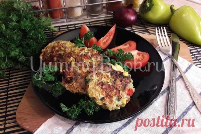 Рубленные куриные котлеты с овощами - простой и вкусный рецепт с пошаговыми фото Как приготовить рубленные куриные котлеты с овощами. Пошаговый рецепт с фотографиями, подробным описанием и ингредиентами.