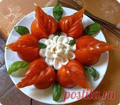 #креативная_еда@made_in_hand 
Праздничные овощные нарезки