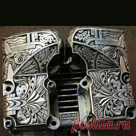 Гравировка. Деталь мотора.