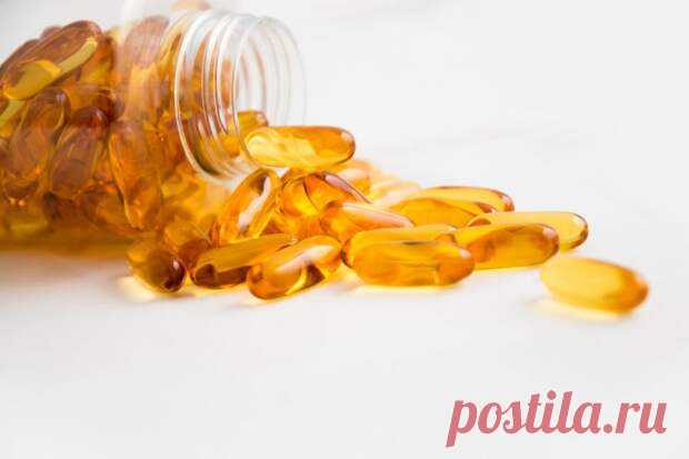 Дефицит витамина D: симптом на вашей голове, который может быть «ранним признаком» - Будь в форме!
                                             - 3 января
                                             - 43483743146 - Медиаплатформа МирТесен Витамин D помогает регулировать количество кальция и фосфата в организме, поэтому его недостаток может привести к деформации костей и болям в костях. Если вы проводите много времени в помещении.Национальная служба здравоохранения рекомен...