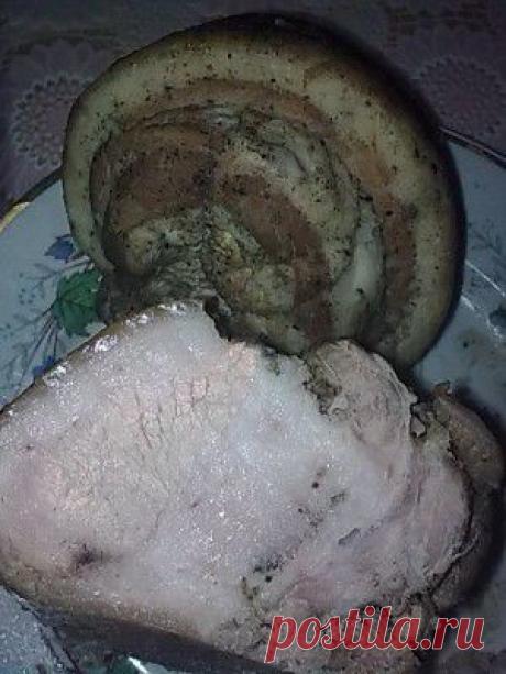 Сало (очень вкусный рулет) : Закуски и бутерброды