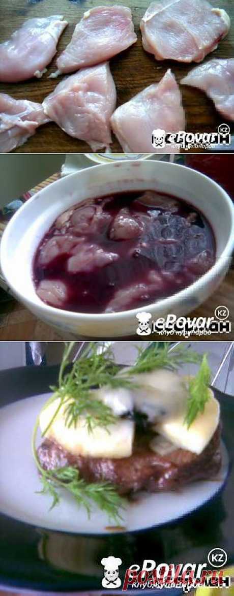 Куриное филе в вине с яблоком и черносливом — Рецепт приготовления с фото — Горячие блюда, Блюда из птицы