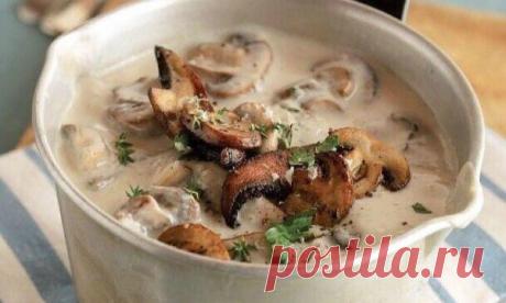 Мега вкусные шампиньоны в соусе Представляем вашему вниманию рецепт очень вкусных шампиньонов, которые понравятся абсолютно всем.  Для приготовления такой вкуснятины вам понадобится буквально три ингредиента. Грибочки в сочетании с натуральным йогуртом и соевым...