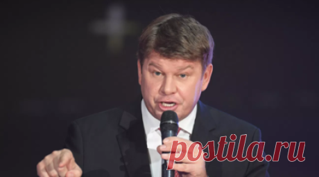 Губерниев: про французскую четвёрку атаки говорили, что это Битлы, а на деле они оказались даже не группой Kiss. Спортивный комментатор Дмитрий Губерниев оценил игру атаки сборной Франции на чемпионате мира — 2026. Читать далее