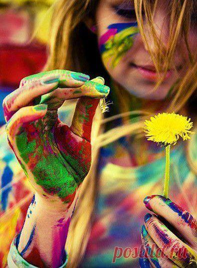 Анна: Словами можно прикасаться............