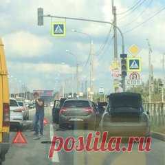В Петербурге ДТП с шестью машинами заблокировало движение (19): Яндекс.Новости