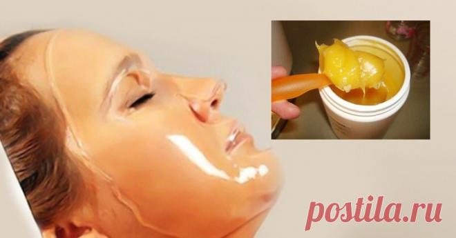 Состав этого средства так и не изучен в полной мере. Но он способен творить чудеса! 
Совсем недавно мне рассказали про один просто чудотворный рецепт маски для лица, которую легко можно сделать в домашних условиях. Результат от маски поражает уже с первого раза! Самым основным компон…