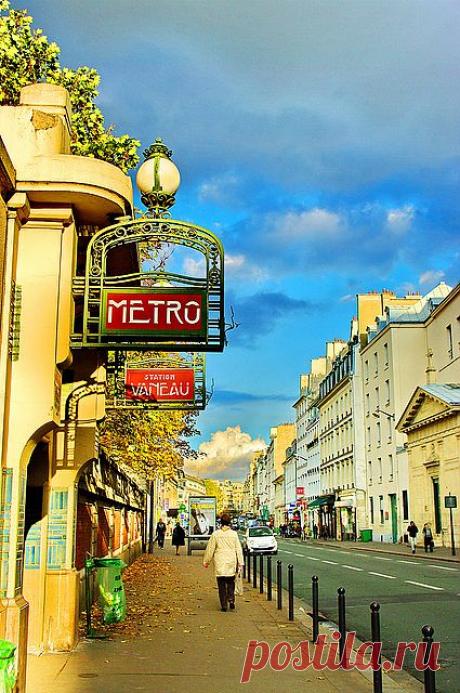 Париж Рю де Севр Метро Vaneau 2