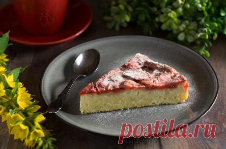Пирог с клубникой - рецепт в духовке с пошаговыми фото | ne-dieta Предлагаю вам простой рецепт великолепного домашнего пирога-перевертыша, сделанного со свежей клубникой. Эта выпечка имеет нежное сдобное тесто с добавлением миндаля и изумительный аромат клубники.