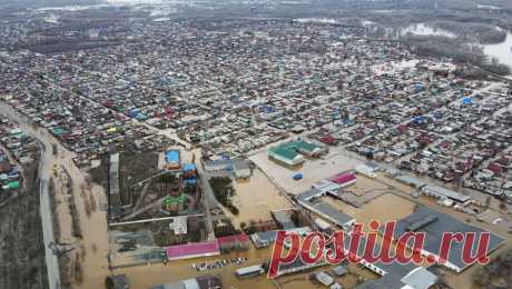 Сброс воды из водохранилища в Оренбургской области сократили. Власти Оренбургской области приняли решение сократить сброс воды из Ириклинского водохранилища из-за уменьшения притока. Об этом в своем Telegram-канале сообщил губернатор региона Денис Паслер. &quot;Приняли решение сократить его [объем ...