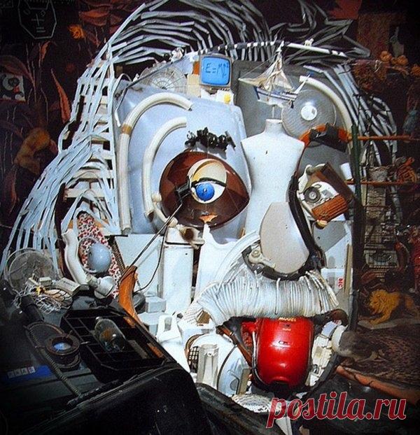 Сегодня мы хотели бы познакомить вас с необычными картинами французского художника Бернара Пра (Bernard Pras). Все они созданы из самых разных предметов и подручных средств: бытовых приборов, одежды, посуды, мебели и т.п.