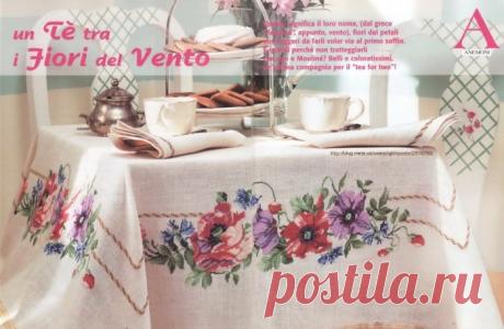 Вышитая скатерть - яркие анемоны