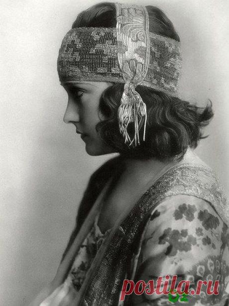 Девушки из варьете Ziegfeld Follies (82 фотографии)