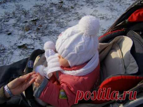 Gallery.ru / Фото #135 - Осень-зима для деток: шапочки, шлемы, береты, шарфы и т.д. - natasha3091