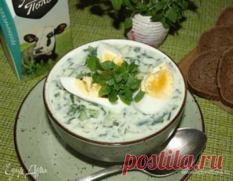 Очень ароматное легкое и сытное летнее блюдо. В овдух можно добавить отварную говядину. Кефир, простоквашу или катык обычно разводят холодной водой. Обязательно много любой ароматной зелени. Такое блюдо прекрасно утоляет жажду и голод.