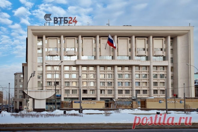 Группа ВТБ снизила ставки по ипотеке в новостройках 
Кроме того, предусмотрены льготы для учителей, врачей и госслужащих  Банки группы ВТБ объявили о снижении на 0,6 процентного пункта процентных ставок по ипотеке на приобретение квартир в новостройках…