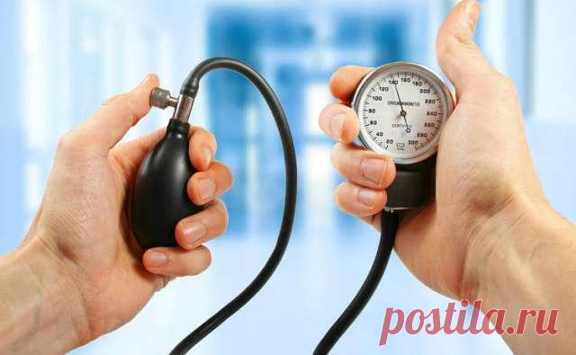 Напиток для снижения давления, одобренный диетологами и врачами — ХОЗЯЮШКА24