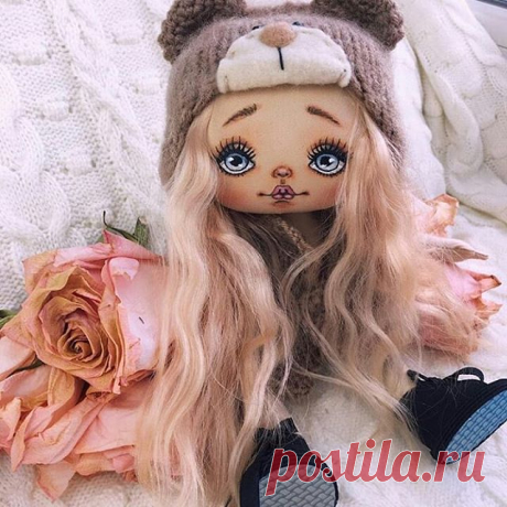 Красотулечка от @yulia_kizzy
#handmade#авторскаякукла#авторскаяработа#ручнаяработа#рукоделие#хэндмейд#хендмейд#сумкавроддом#девочкитакиедевочки#длядочи#длядетей#девочка#доченька#сделаласама#сделаносдушой#doll#dolls#сделанослюбовью#моядевочка#длядевушек#подарок#купитькуклу#чтоподарить#текстильнаякукла#куларучнойработы#dolls#doll#artdoll#интерьернаякукла